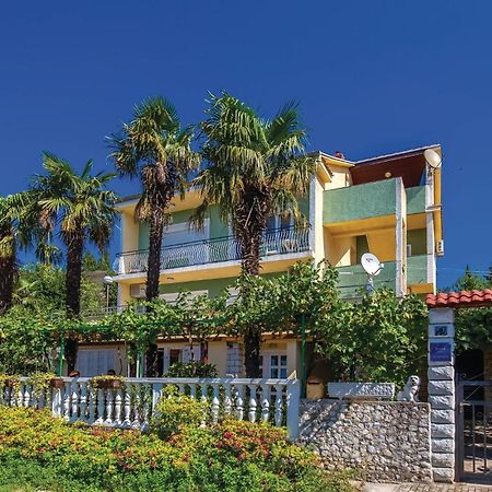 Cozy Apartment In Crikvenica With Wifi 외부 사진