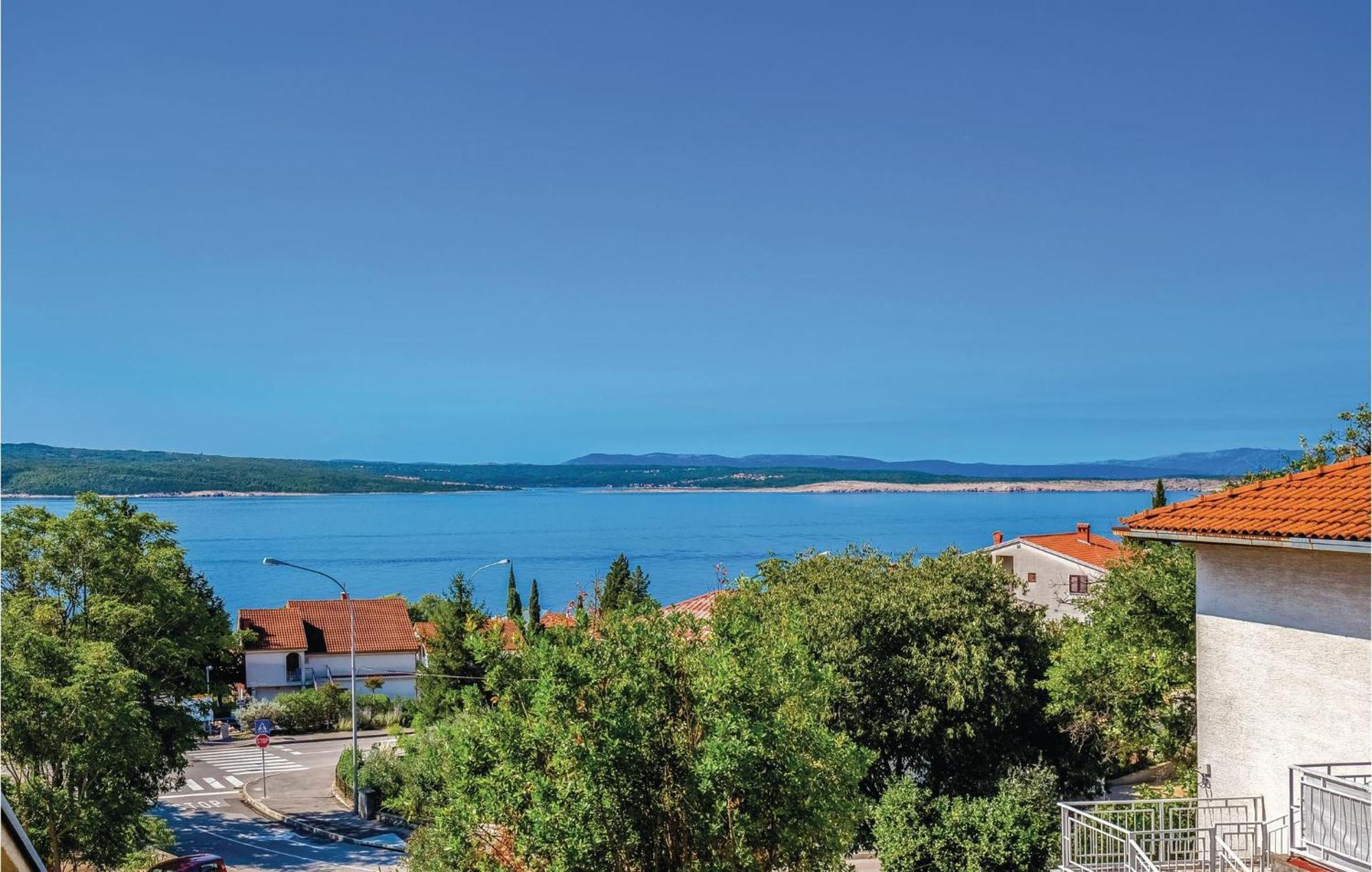 Cozy Apartment In Crikvenica With Wifi 외부 사진