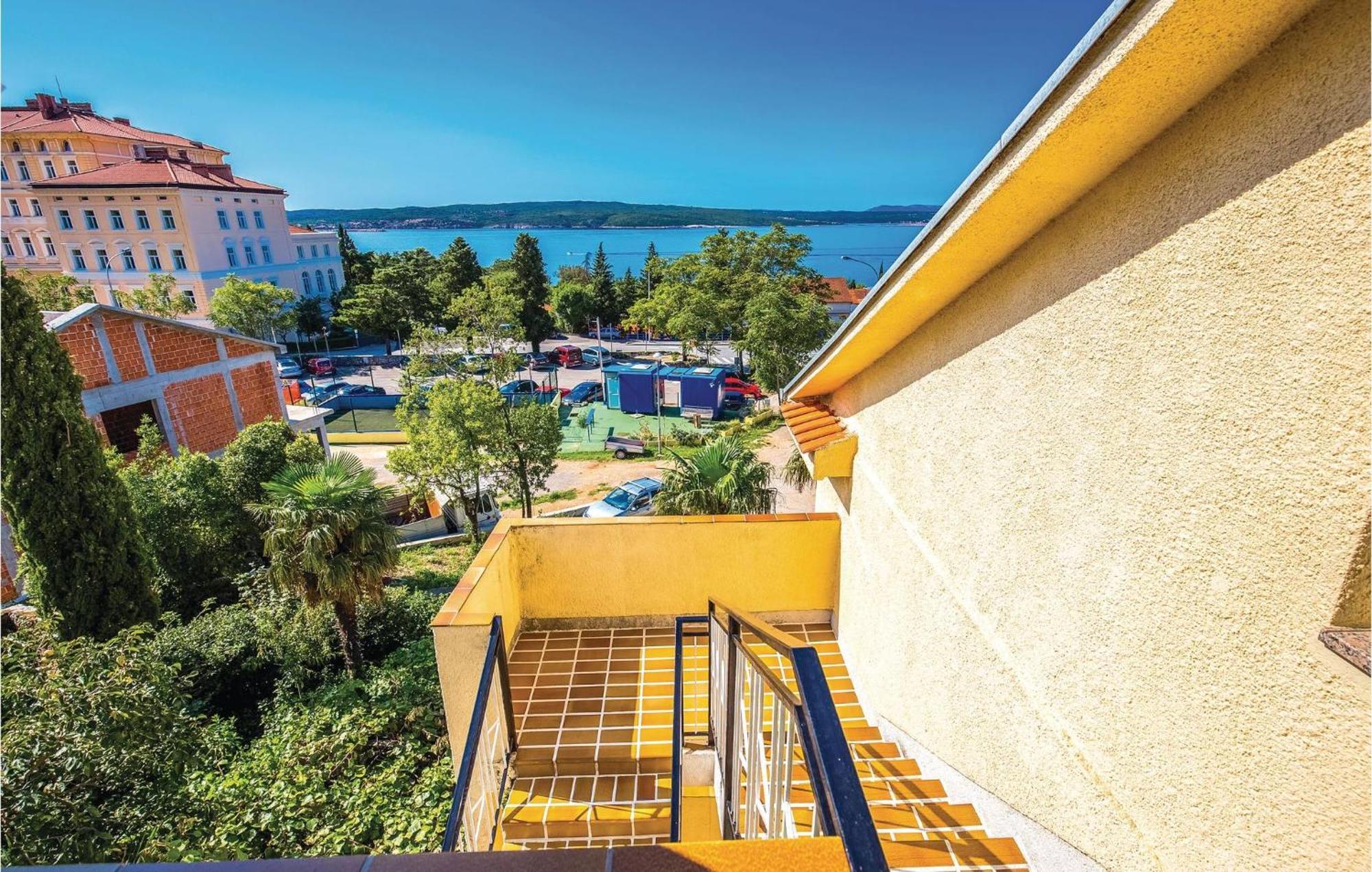Cozy Apartment In Crikvenica With Wifi 외부 사진