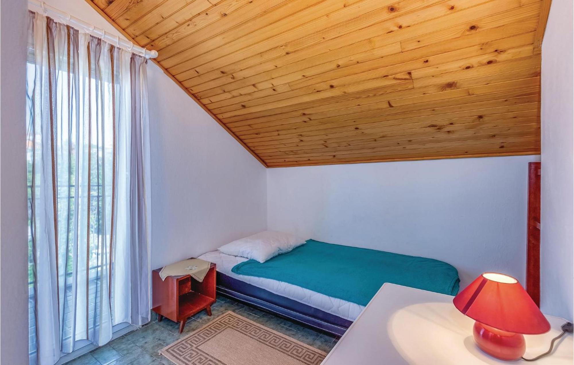 Cozy Apartment In Crikvenica With Wifi 외부 사진