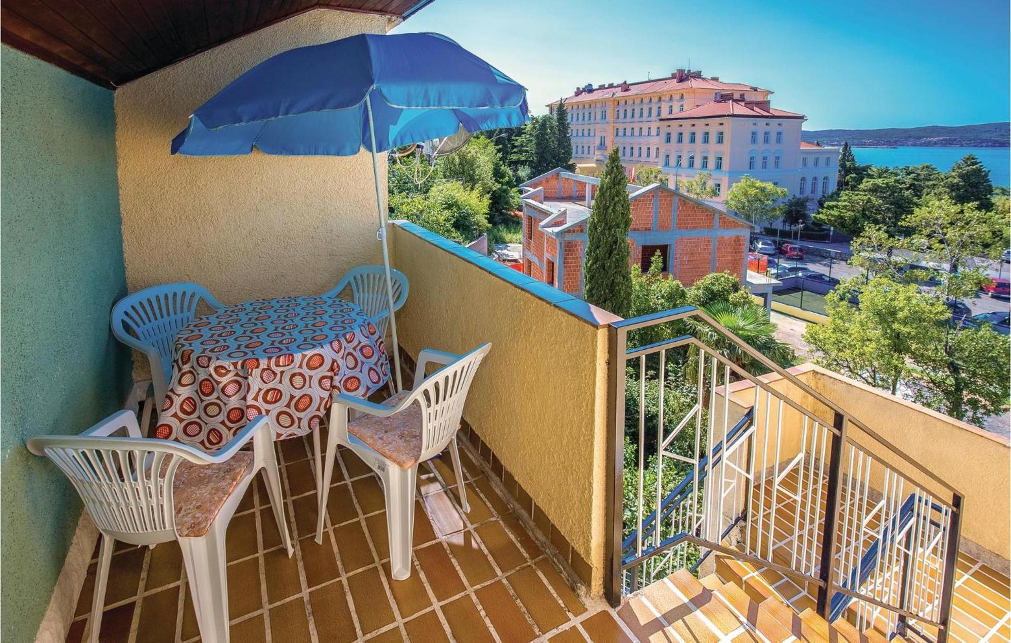 Cozy Apartment In Crikvenica With Wifi 외부 사진